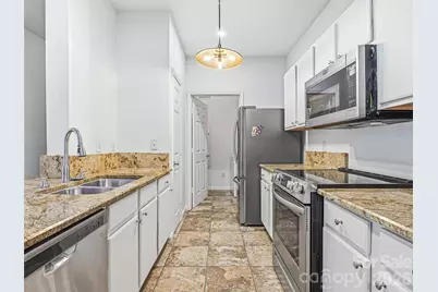 200 Vista Lake Drive #301, Candler, NC 28715 - Photo 6