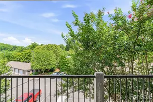 200 Vista Lake Dr, Candler, NC 28715 - Photo 12