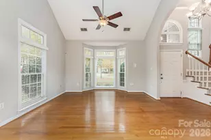 5923 Swanston Dr, Charlotte, NC 28269 - Photo 8