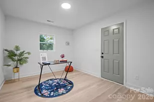 204 N Myrtle School Rd, Gastonia, NC 28052 - Photo 18