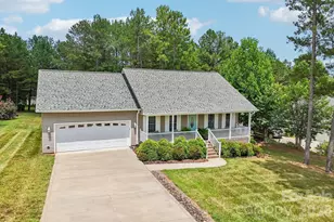 2182 Evergreen Dr, Newton, NC 28658 - Photo 6
