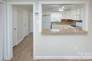 6242 Old Pineville Rd, Charlotte, NC 28217 - Photo 12
