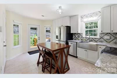 320 Meadowbrook Drive, Canton, NC 28716 - Photo 6