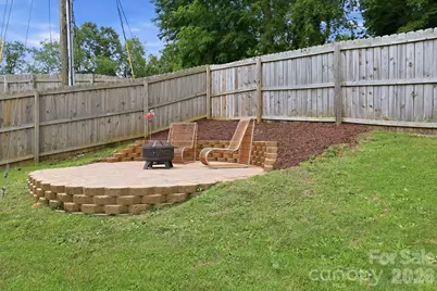 320 Meadowbrook Drive, Canton, NC 28716 - Photo 26