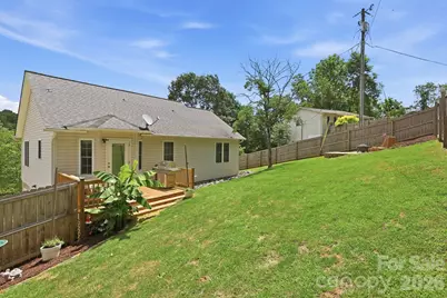 320 Meadowbrook Drive, Canton, NC 28716 - Photo 28
