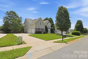 151 Corona Cir, Mooresville, NC 28117 - Photo 4