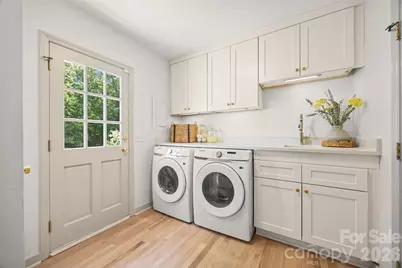 1340 Piccadilly Drive, Charlotte, NC 28211 - Photo 10
