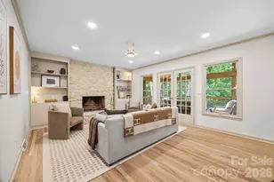 1340 Piccadilly Dr, Charlotte, NC 28211 - Photo 16