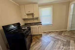 515 Costner St, Mount Holly, NC 28120 - Photo 10