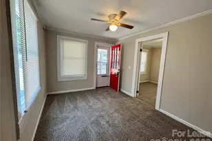 515 Costner St, Mount Holly, NC 28120 - Photo 4