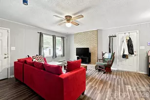 4204 Homeplace Dr, Shelby, NC 28152 - Photo 2