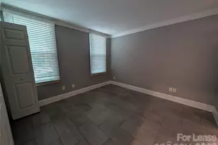 306 S Cedar St, Charlotte, NC 28202 - Photo 8