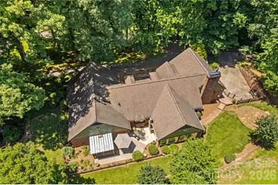203 Wickersham Drive, Statesville, NC 28625 - Photo 2