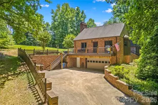203 Wickersham Dr, Statesville, NC 28625 - Photo 6