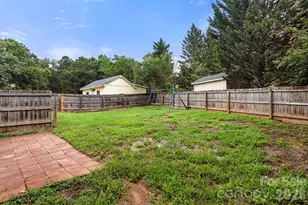 207 Edgemont Dr, Shelby, NC 28150 - Photo 10