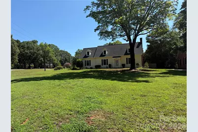 207 Edgemont Drive, Shelby, NC 28150 - Photo 2