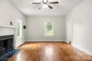 207 Edgemont Dr, Shelby, NC 28150 - Photo 16
