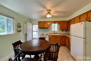 2307 McLean St, Gastonia, NC 28054 - Photo 16