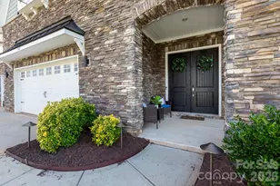 941 Gabriel Jon Pl, Indian Land, SC 29707 - Photo 4
