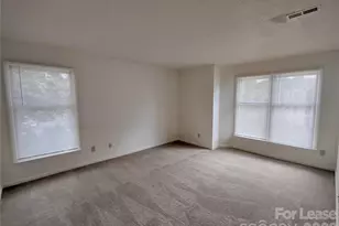 7366 Rose Terrace Ct, Charlotte, NC 28215 - Photo 14