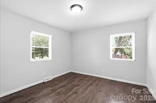4324 Hidden Valley Rd, Charlotte, NC 28213 - Photo 18