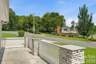 4324 Hidden Valley Rd, Charlotte, NC 28213 - Photo 6