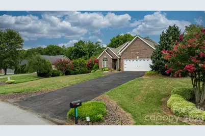 3992 Brickfield Street, Hickory, NC 28602 - Photo 8