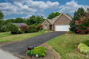 3992 Brickfield St, Hickory, NC 28602 - Photo 8