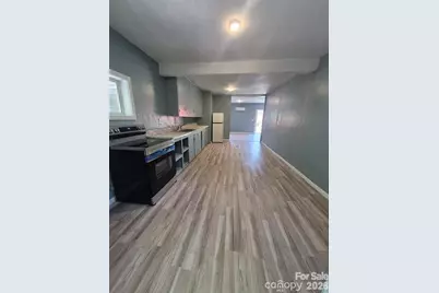 1745 Meadowbrook Terrace, Hendersonville, NC 28792 - Photo 8