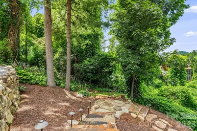 195 Jordan Street, Hendersonville, NC 28739 - Photo 2