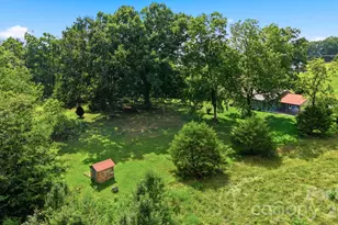 8134 Rhodhiss Rd, Connelly Springs, NC 28612 - Photo 4