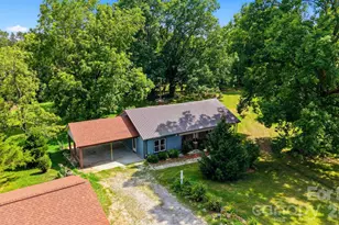 8134 Rhodhiss Rd, Connelly Springs, NC 28612 - Photo 26