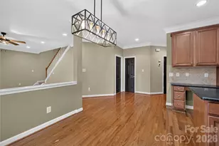 6301 Crown Hill Dr, Charlotte, NC 28227 - Photo 14
