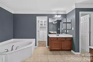 6301 Crown Hill Dr, Charlotte, NC 28227 - Photo 36