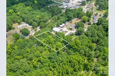 72 Thurman Garage Lane, Jefferson, SC 29718 - Photo 4