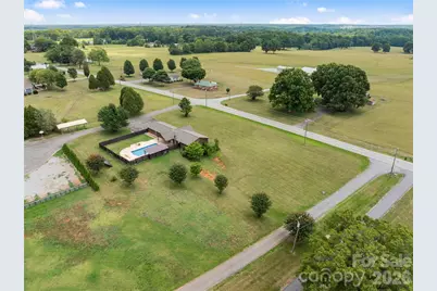 7610 Long Island Road, Catawba, NC 28609 - Photo 12