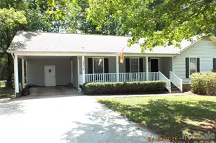 2274 White Pine Ct, Lancaster, SC 29720 - Photo 2
