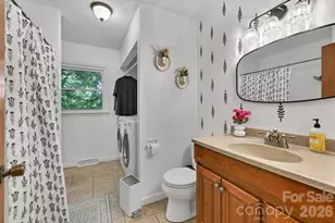 222 Timberlane Dr, Etowah, NC 28729 - Photo 18