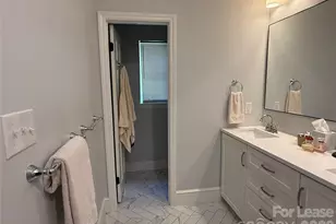 701 Berkeley Ave, Charlotte, NC 28203 - Photo 8