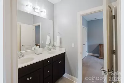 2626 Hamilton Crossings Drive, Charlotte, NC 28214 - Photo 34