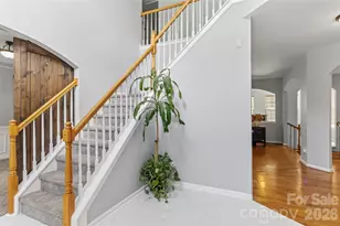 8522 Delamere Ln, Charlotte, NC 28269 - Photo 6