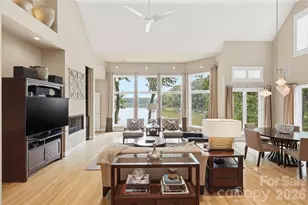 1075 Lakefront Woods Dr, Belmont, NC 28012 - Photo 10