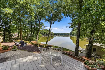 1075 Lakefront Woods Drive, Belmont, NC 28012 - Photo 2