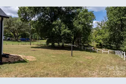 3028 Morganton Boulevard, Lenoir, NC 28645 - Photo 24