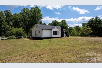 3028 Morganton Boulevard, Lenoir, NC 28645 - Photo 20