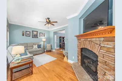 527 East Street, Candler, NC 28715 - Photo 6