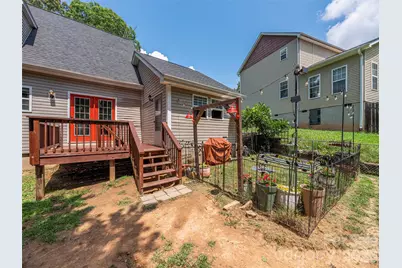 527 East Street, Candler, NC 28715 - Photo 30
