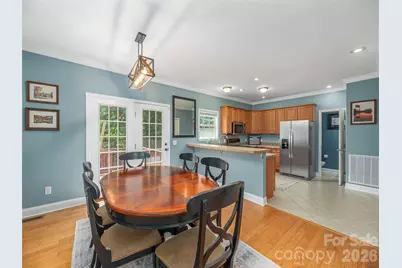 527 East Street, Candler, NC 28715 - Photo 10
