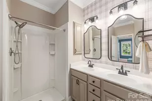 527 East St, Candler, NC 28715 - Photo 18