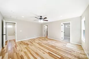 322 Jody St, East Flat Rock, NC 28726 - Photo 14
